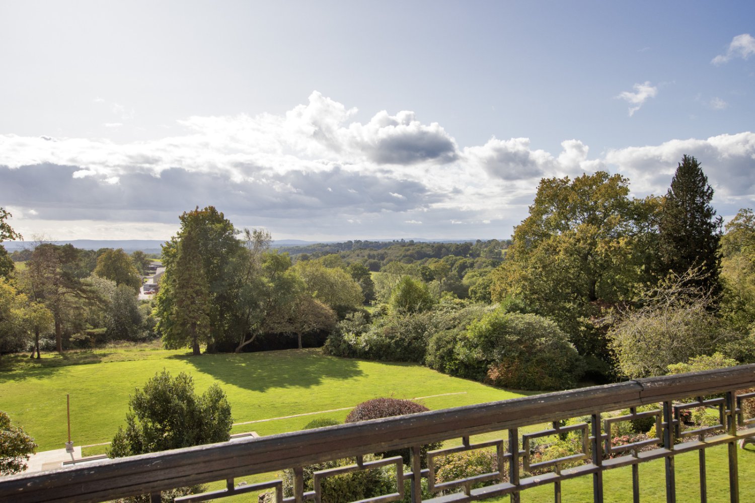 JacksonStops 10 bedroom property for sale in Chelwood Gate Road, Chelwood Gate, TN22 Guide