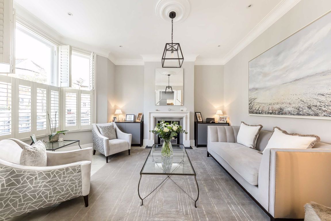 Jacksons 5 bedroom property for sale in Shandon Road, Clapham £