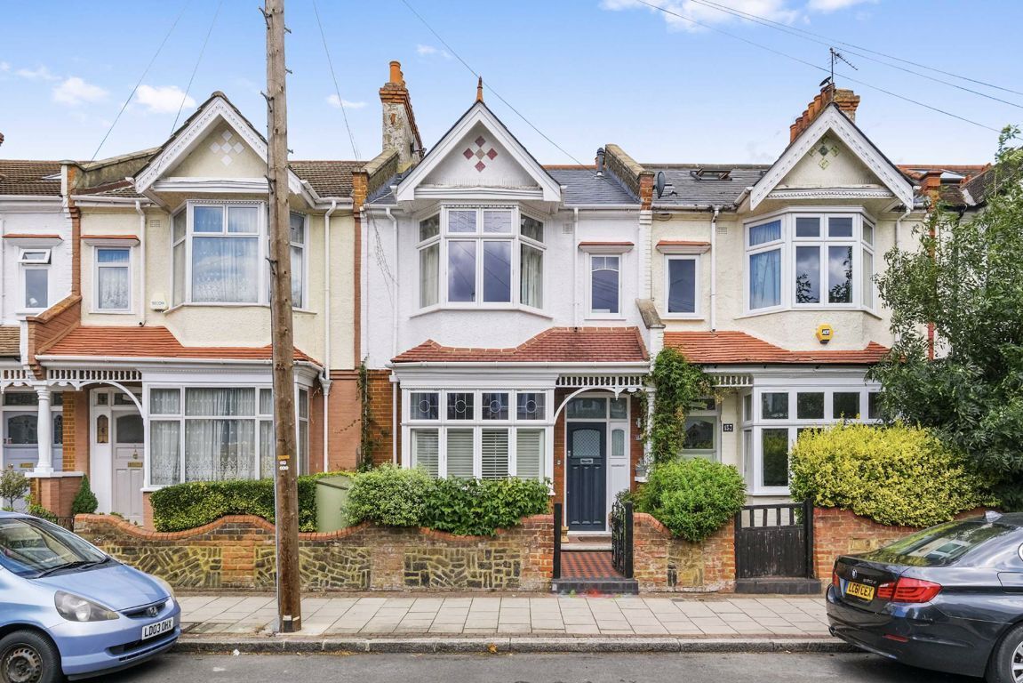 Jacksons 4 bedroom property for sale in Brudenell Road, Tooting £
