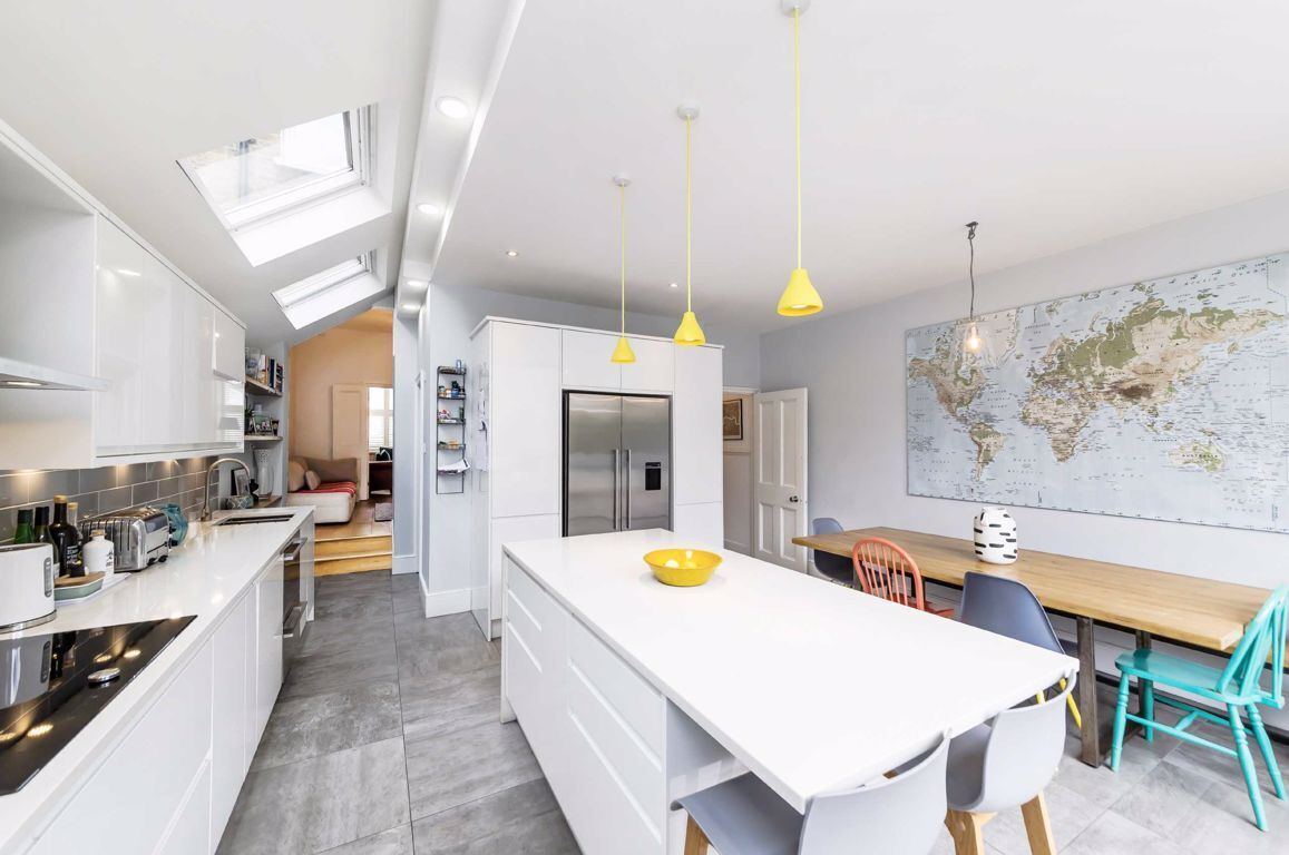 Jacksons 5 bedroom property for sale in Stapleton Road, Tooting £