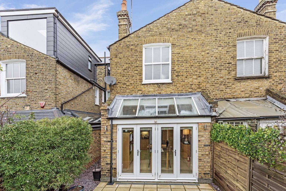 Jacksons 4 bedroom property for sale in Kingscourt Road, Streatham