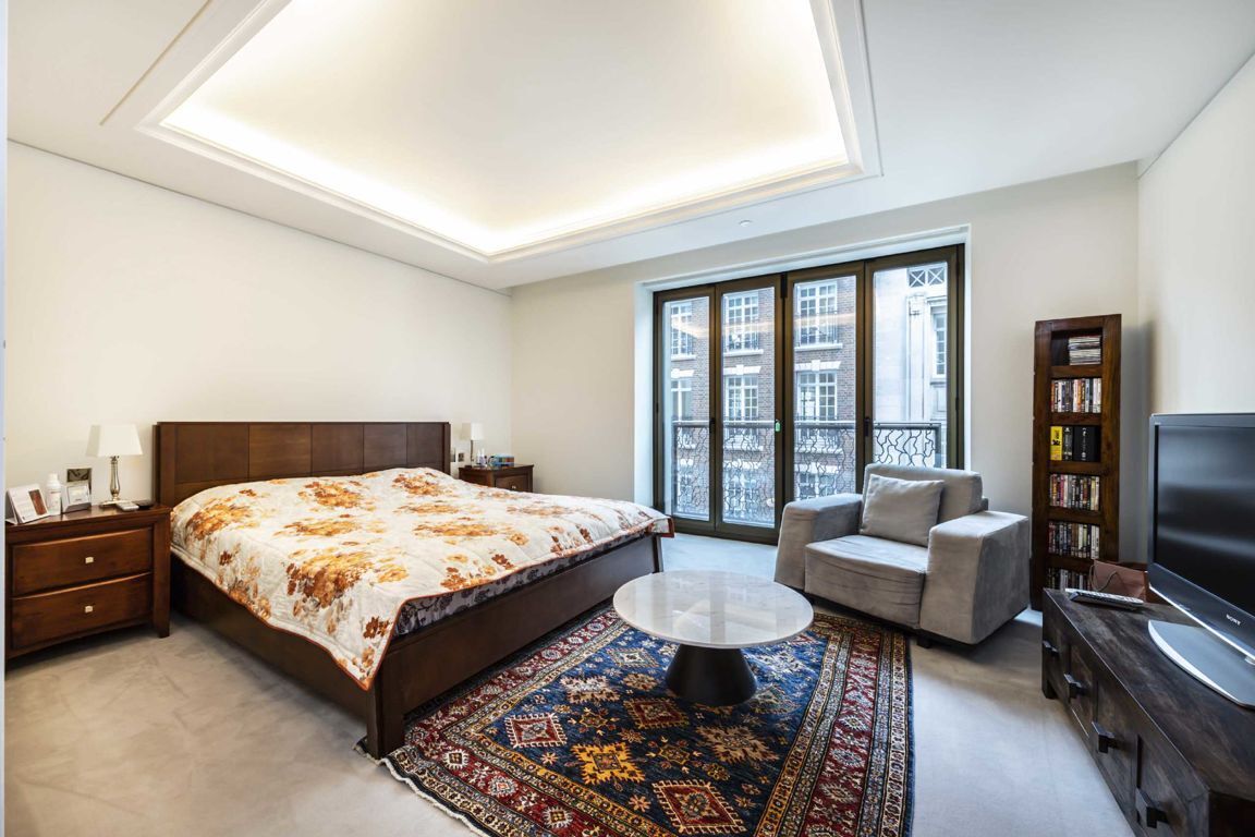 3 bedroom property to let in Ashburton Place, Mayfair £14,000 pw