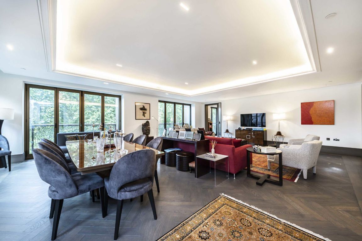 3 bedroom property to let in Ashburton Place, Mayfair £14,000 pw