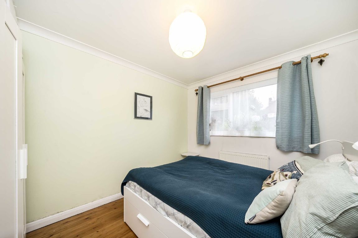 Snellers 2 bedroom property for sale in Burtons Road, Hampton Hill