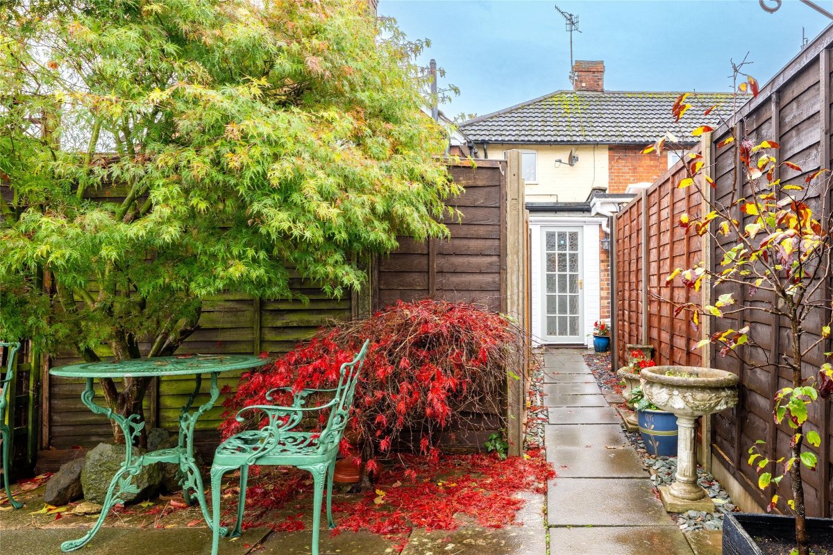 2 bedroom property for sale in Holland Road, Hurst Green,, Oxted