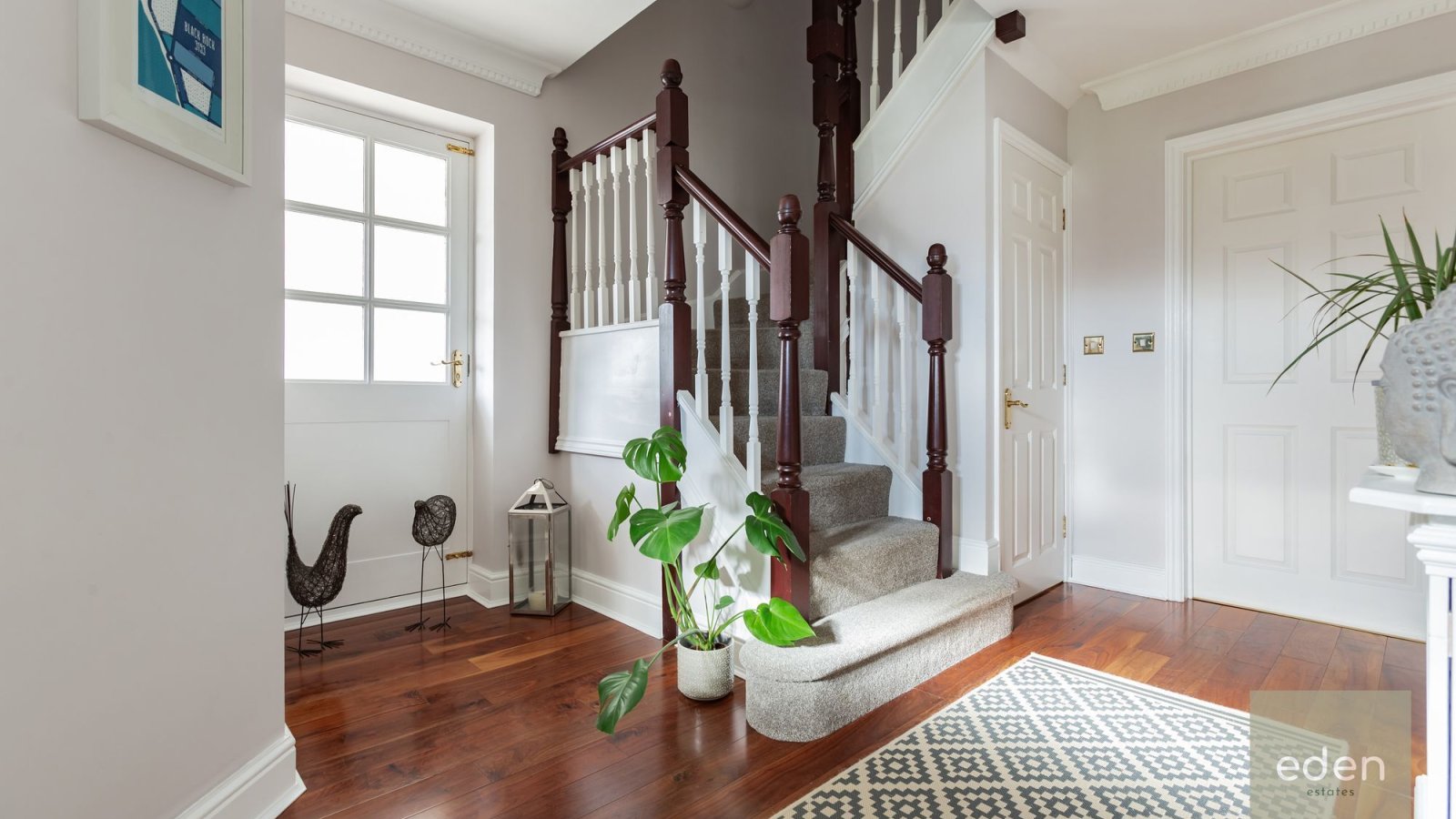 5 bedroom property for sale in Maypole Drive, Kings Hill, ME19 Guide