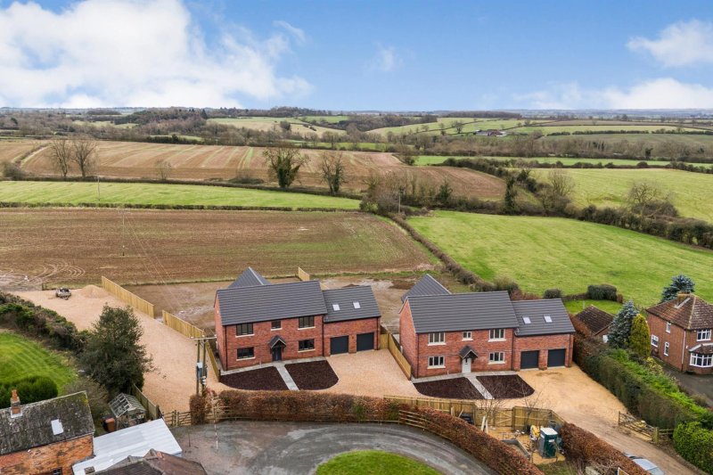 5 bedroom property for sale in Melton Road, Ab Kettleby, Melton Mowbray