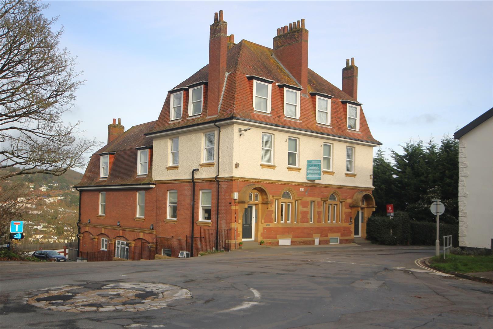 2 bedroom property for sale in Flat 3 Victoria House, Uplyme Road, Lyme Regis Guide price £335,000