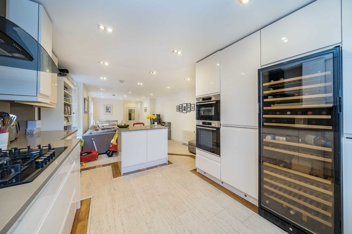 Jacksons 3 bedroom property for sale in Criffel Avenue, Streatham