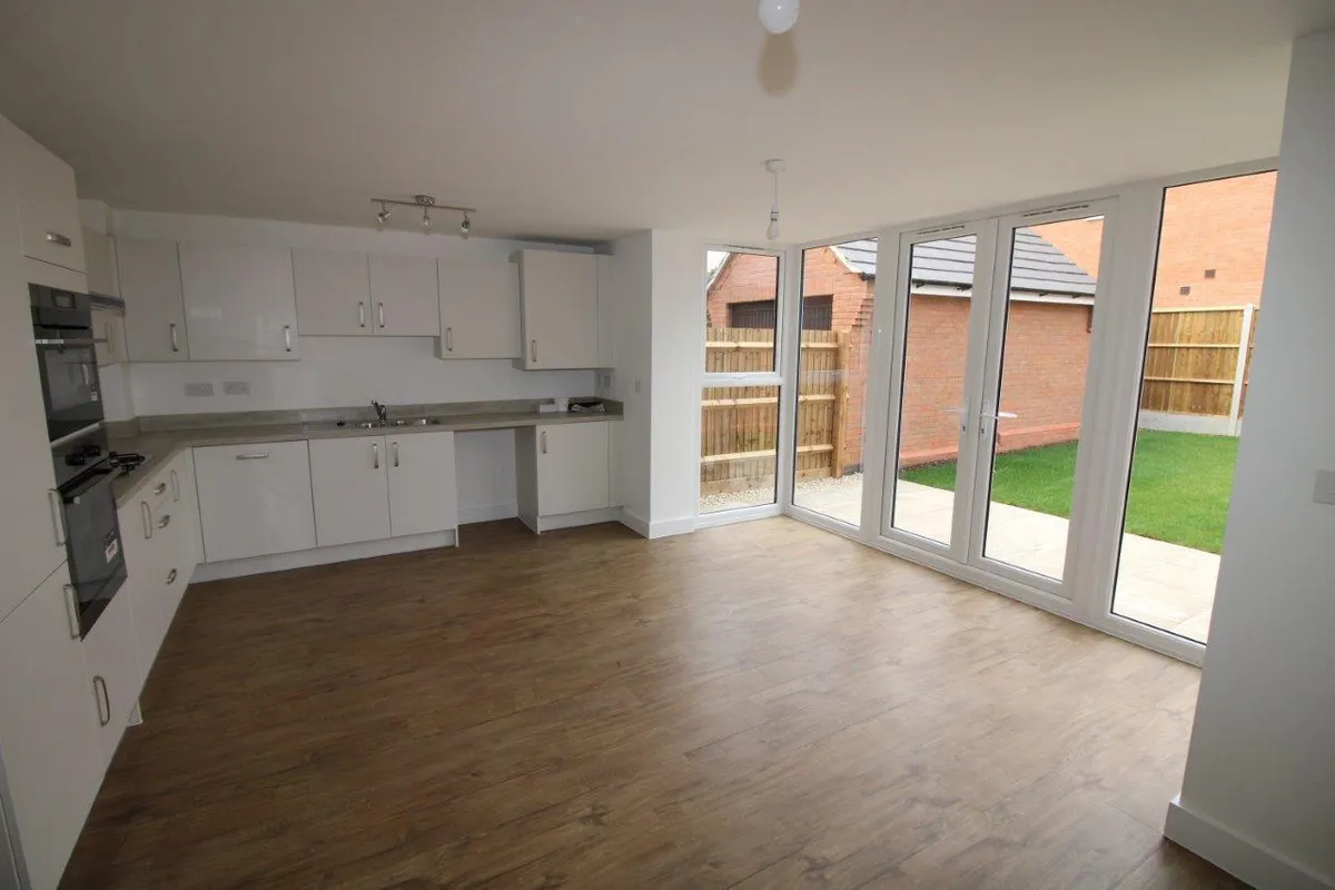 GRANGE CLOSE, MELTON MOWBRAY