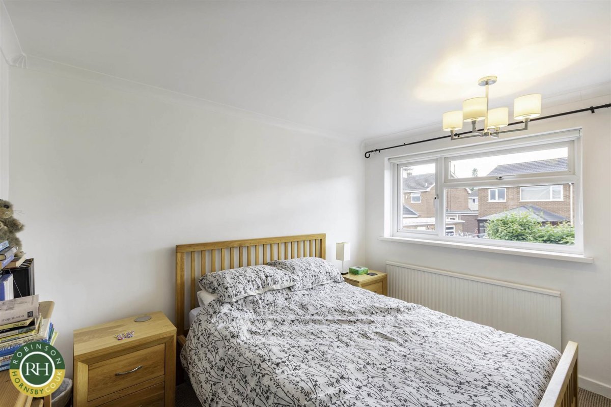 4 bedroom property for sale in Cantley Manor Avenue, Doncaster Offers