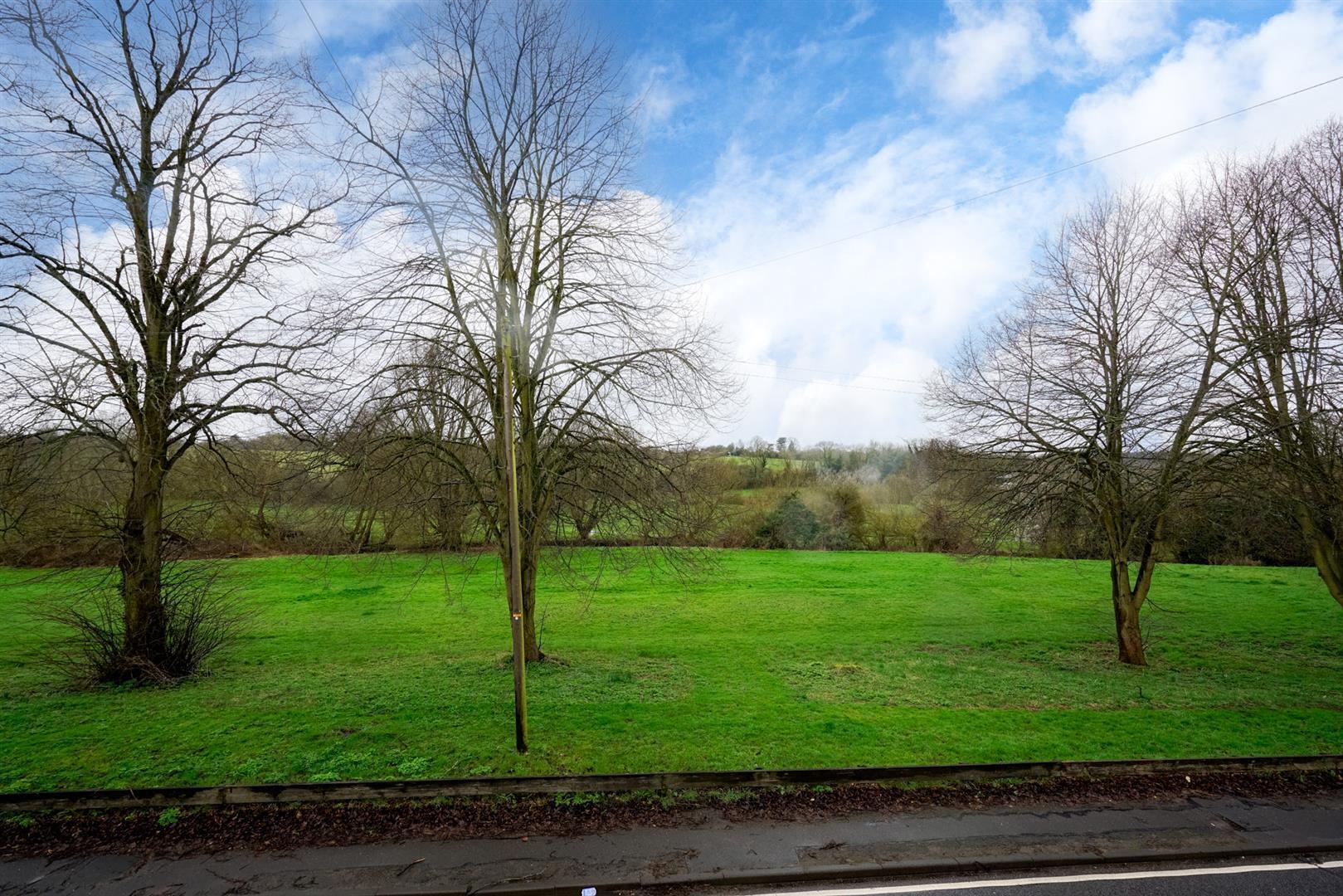 5 bedroom property for sale in Lower Luton Road, Wheathampstead Guide