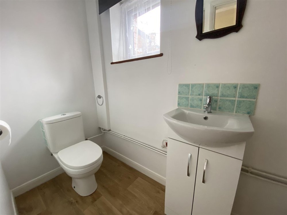 Stags 4 bedroom property to let in West Street,