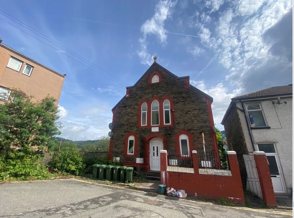 Peter Alan Estate Agents in Pontypridd Sell, Buy, Mortgages, Let or