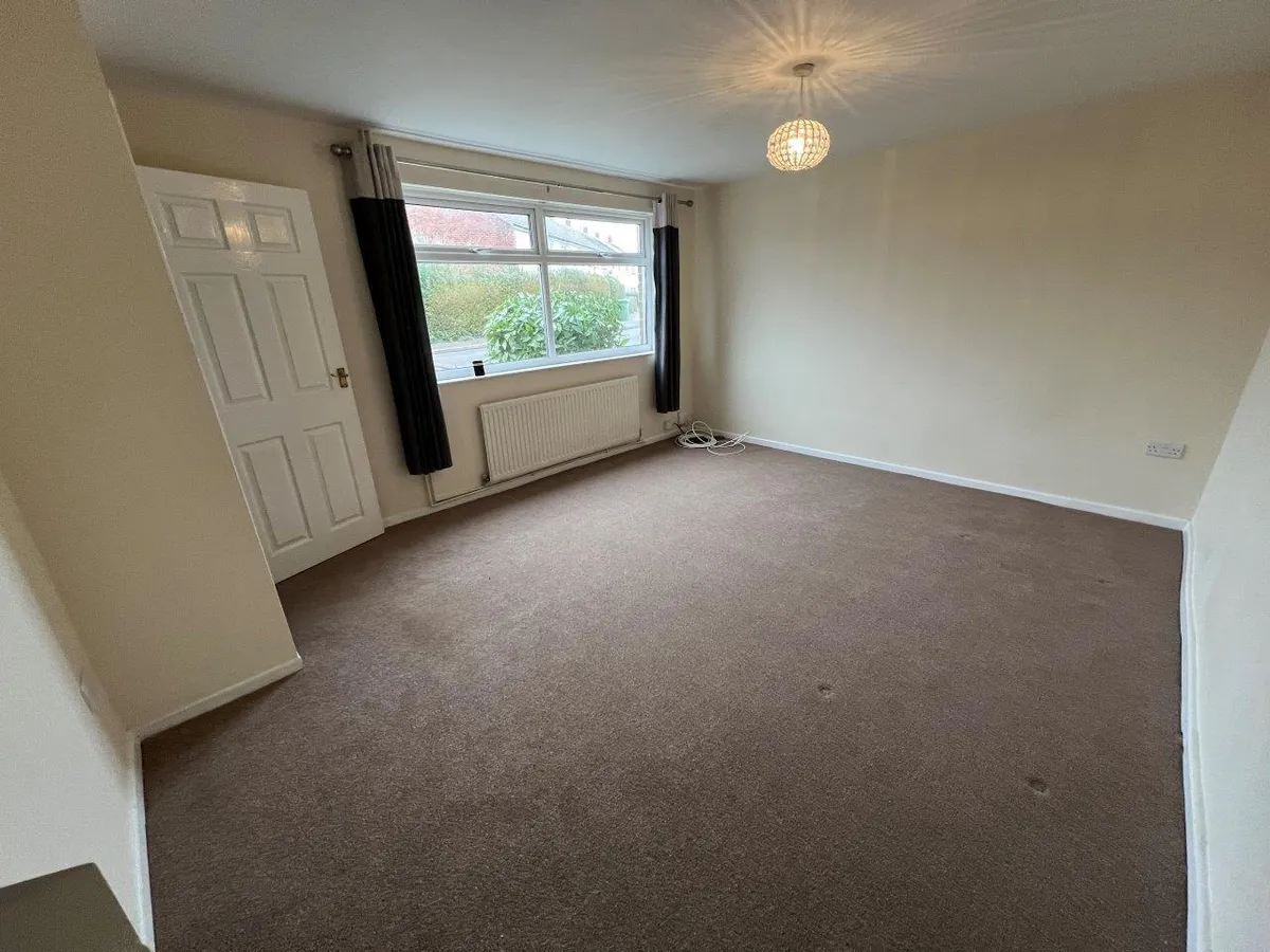 BLAKENEY CRESCENT, MELTON MOWBRAY