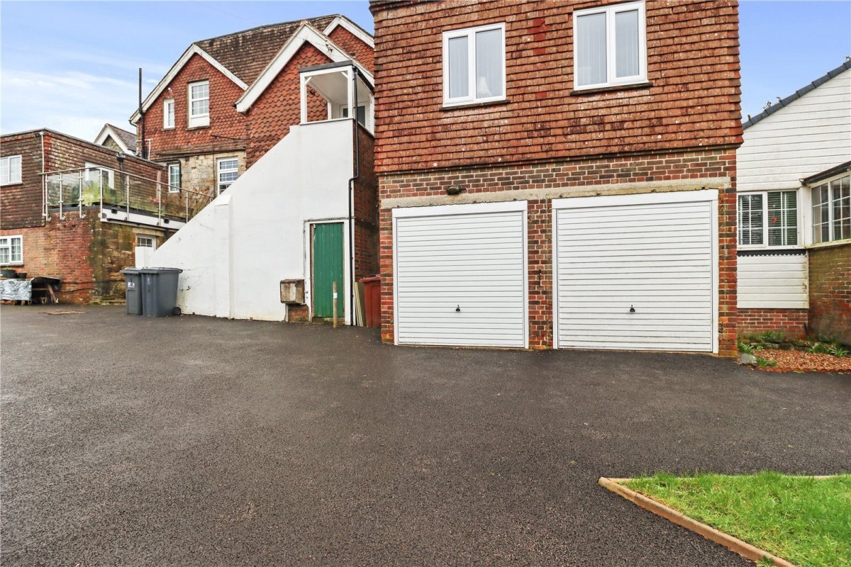 2 bedroom property for sale in Beacon Road, Crowborough, East Sussex