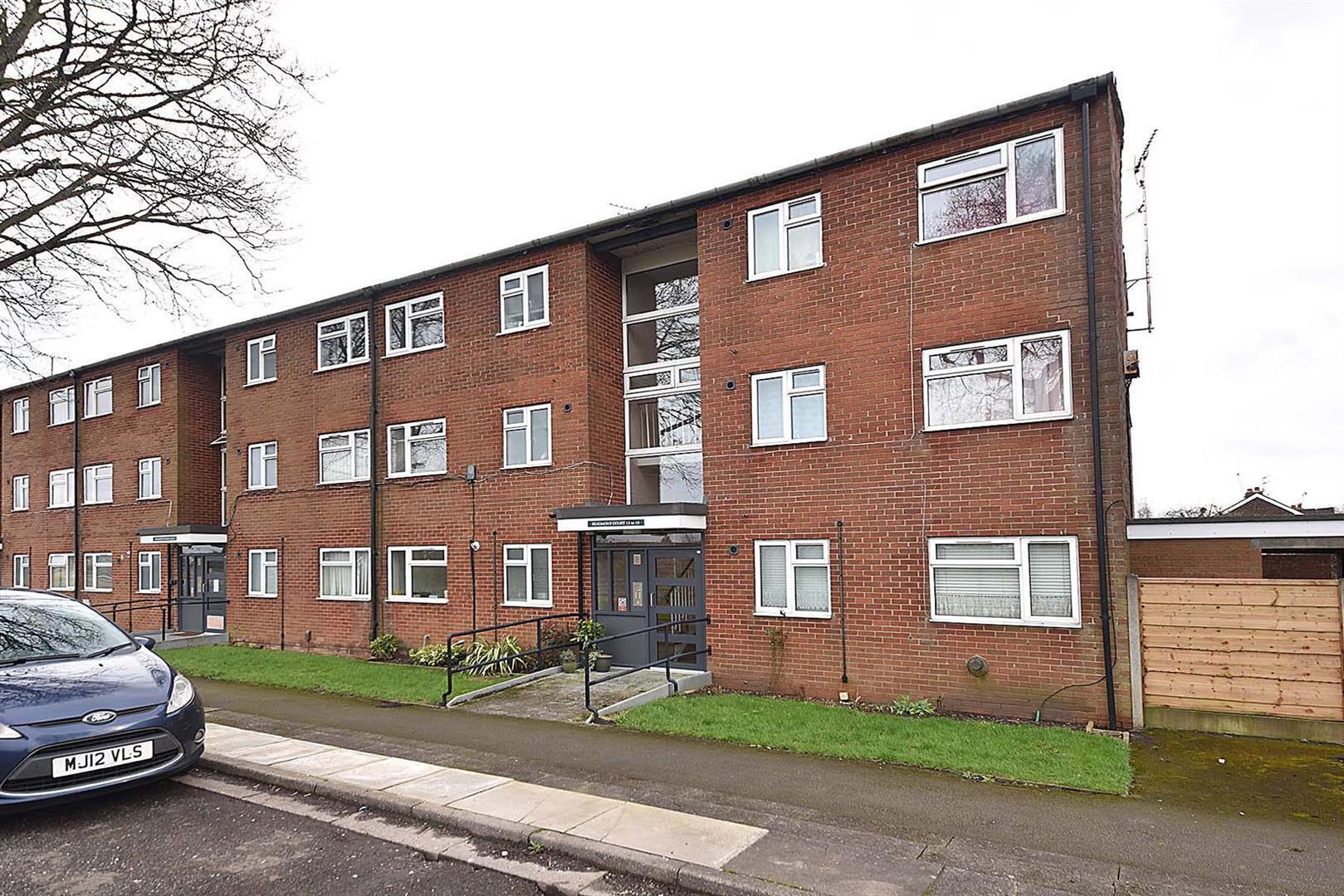 1 bedroom property for sale in Beaumont Court, Handforth, Wilmslow £