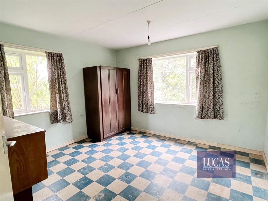 3 bedroom property for sale in Main Street, Sudborough, Kettering