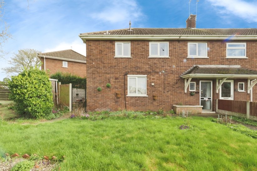 Enderby Road, Scunthorpe 3 bedroom semidetached house William H Brown