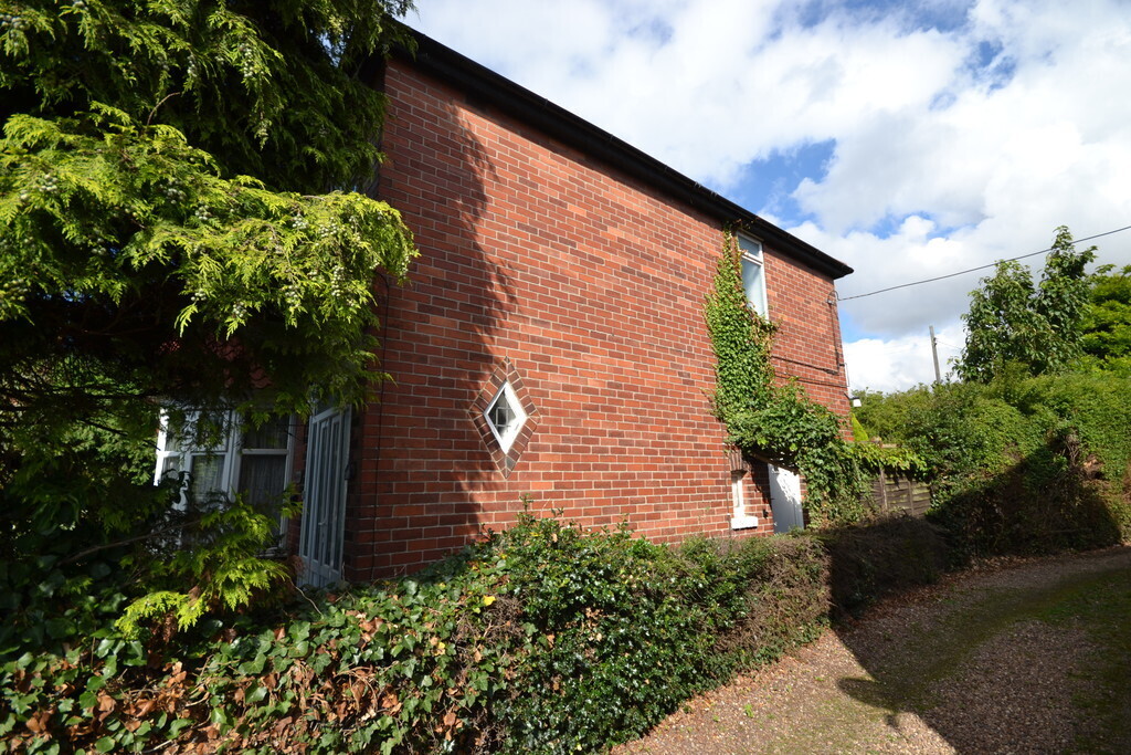 3 bedroom property for sale in 10 Barrel Lane, Warmsworth Offers in