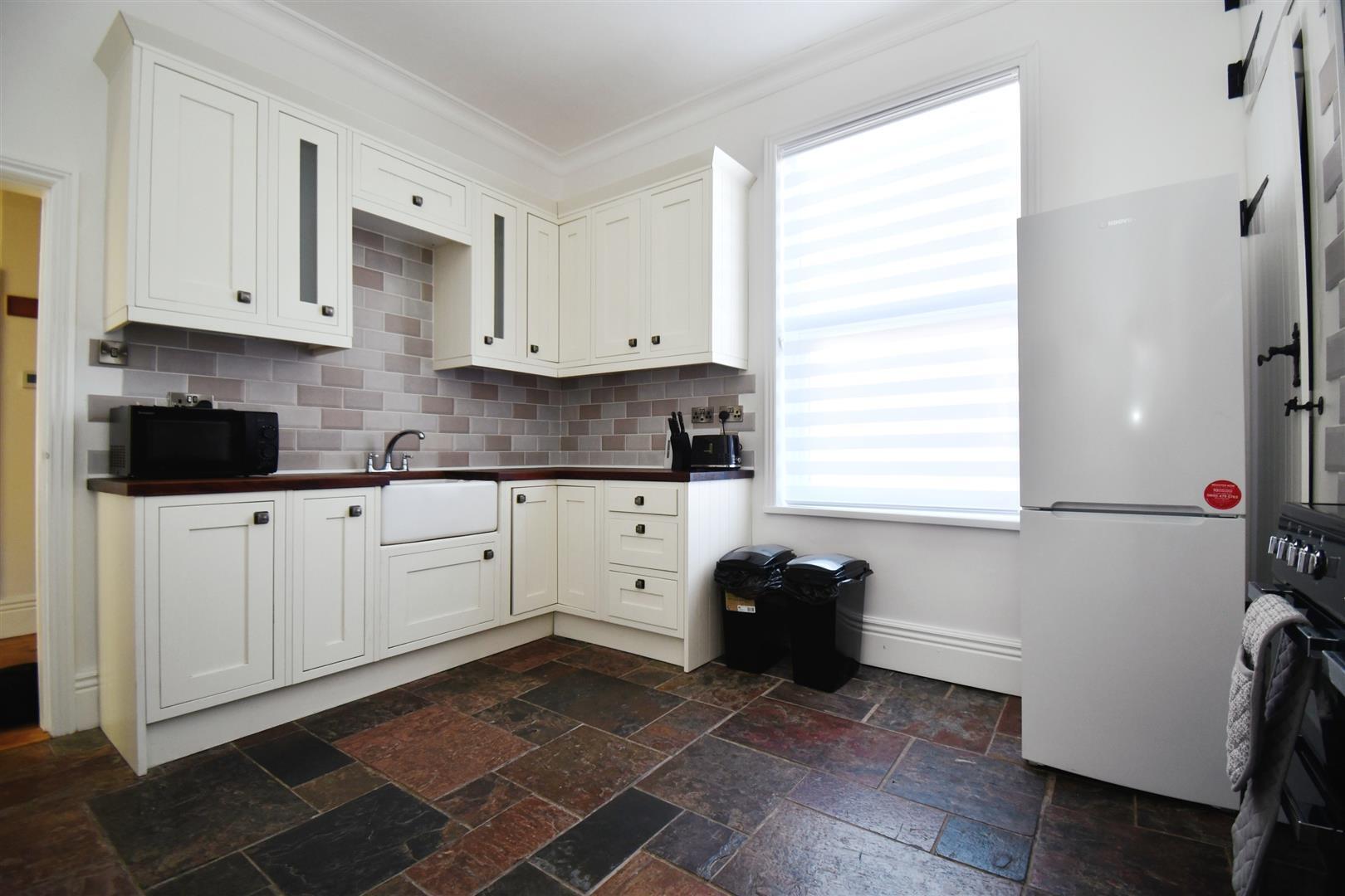 4 bedroom property for sale in Coastguard Cottages, Easington, Hull