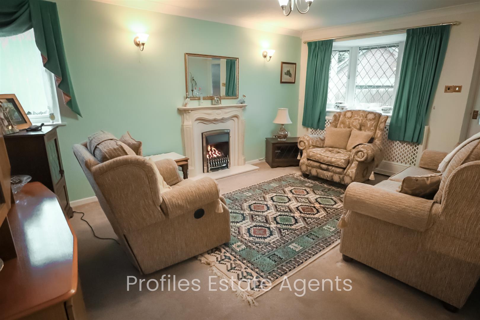 Lawton Close, Hinckley Image 5