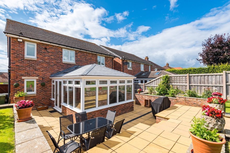 4 bedroom property for sale in Beck Road, Belle Vue, Carlisle, CA2 £