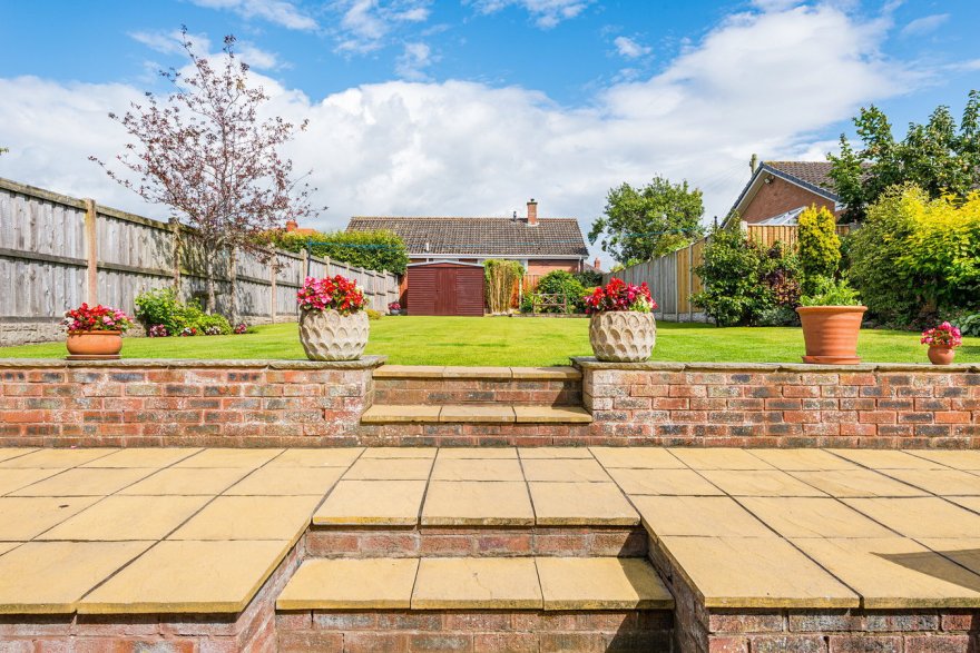 4 bedroom property for sale in Beck Road, Belle Vue, Carlisle, CA2 £