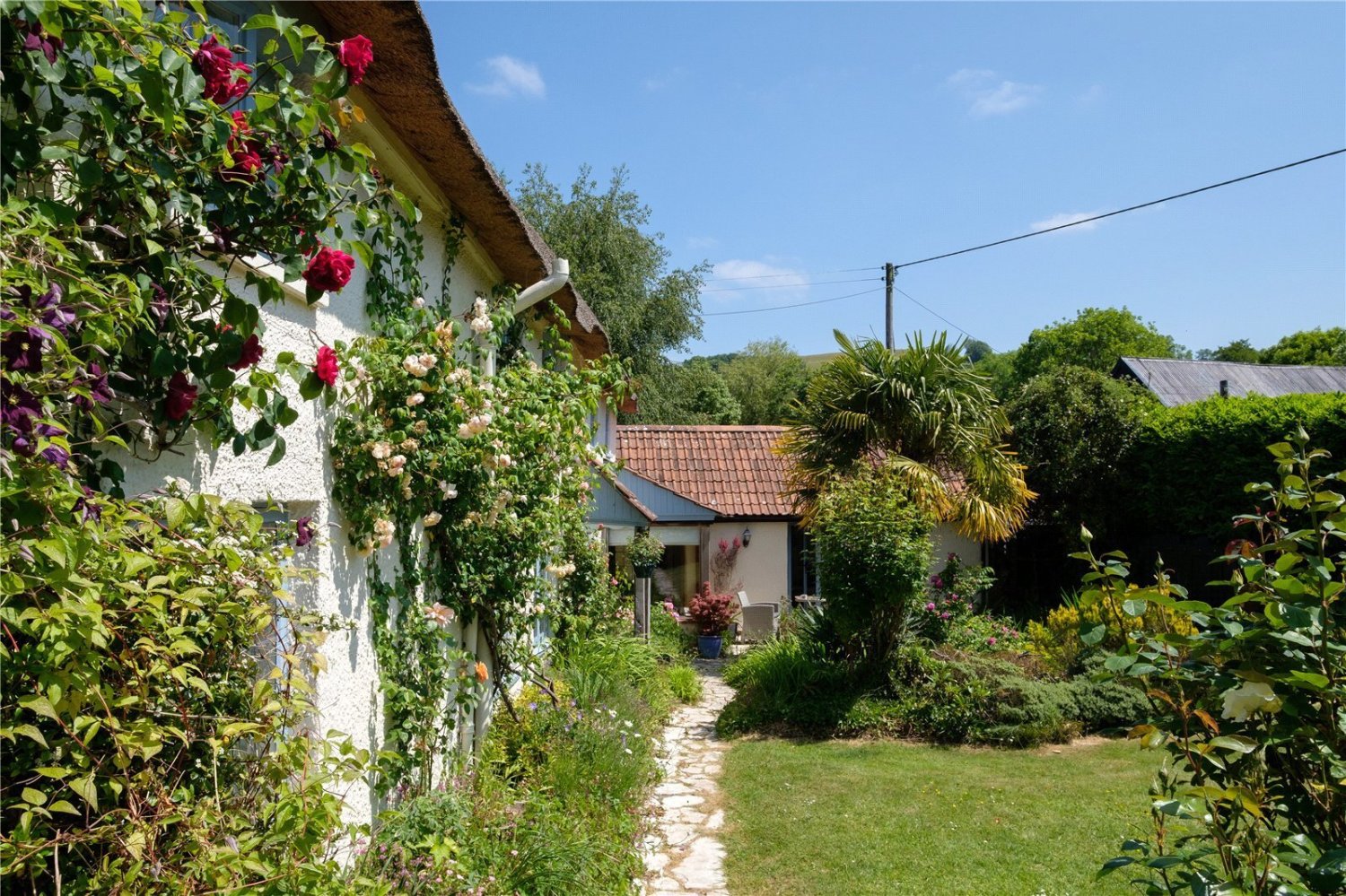 JacksonStops 4 bedroom property for sale in Dalwood, Axminster