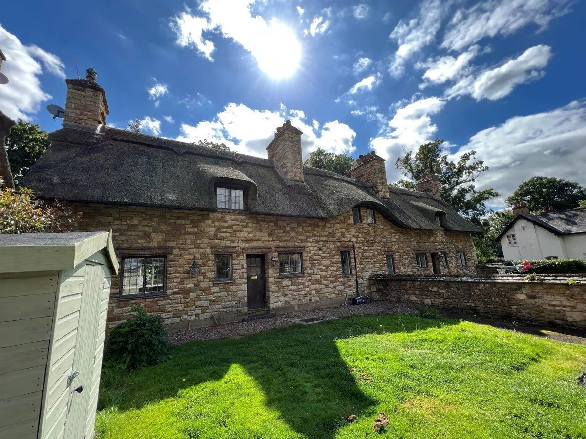 THE ROW, STAPLEFORD PARK, MELTON MOWBRAY