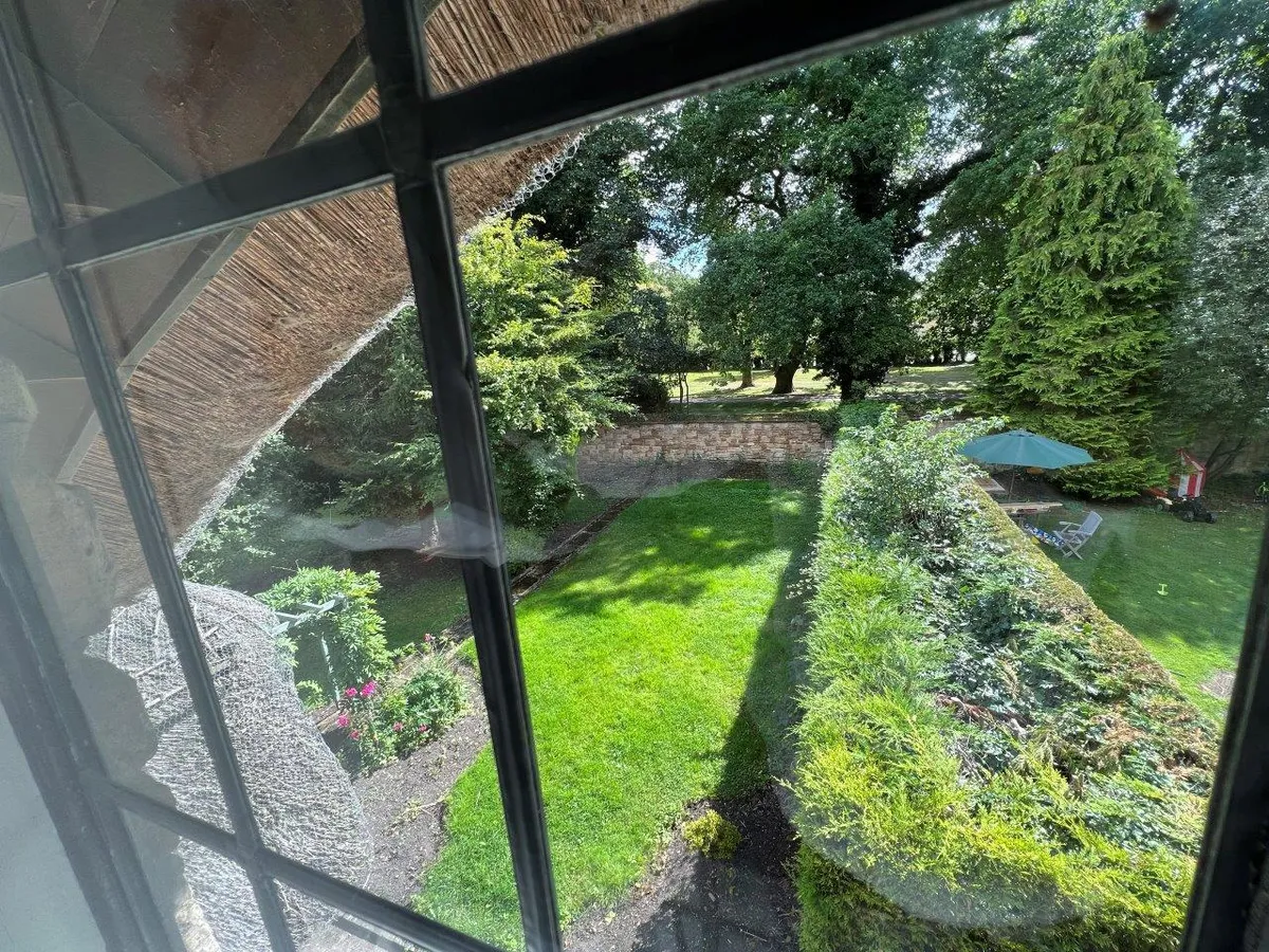THE ROW, STAPLEFORD PARK, MELTON MOWBRAY