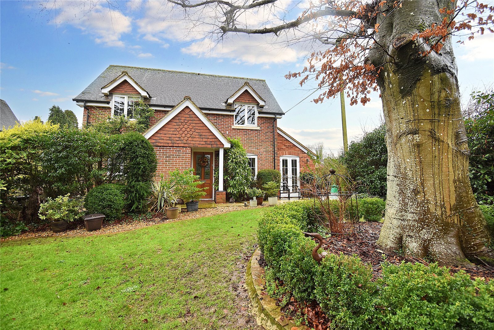 3 bedroom property for sale in The Pellows, Kingsclere, Newbury, Hampshire, RG20 Guide price £
