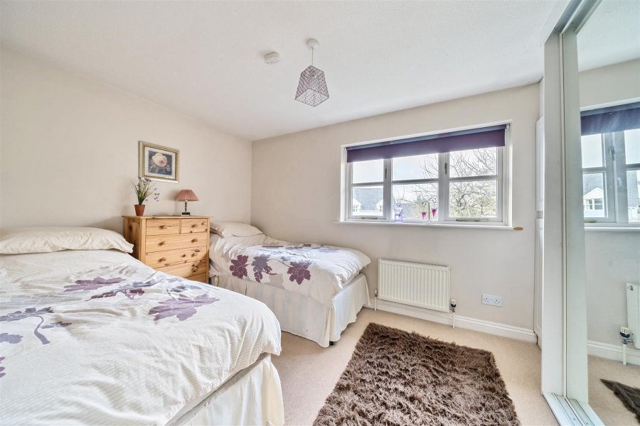 Stags 3 bedroom property for sale in Millstream Gardens, Halberton