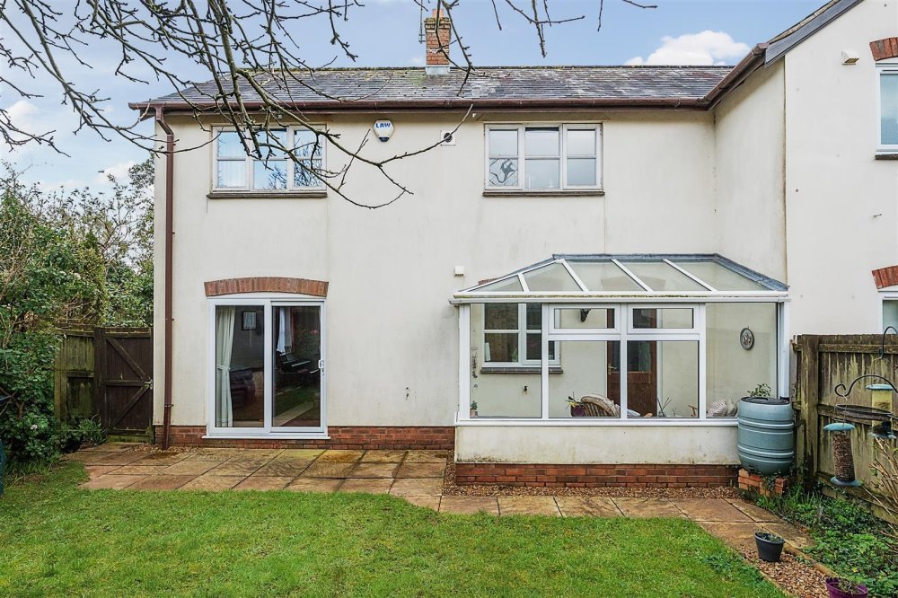 Stags 3 bedroom property for sale in Millstream Gardens, Halberton