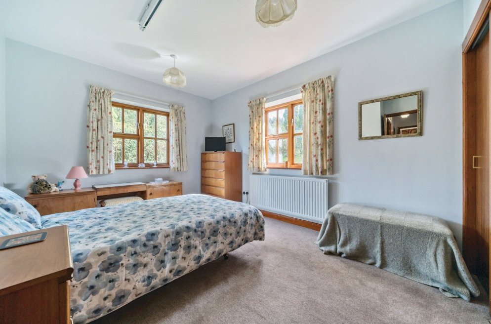 3 bedroom property for sale in Dolau, Llandrindod Wells, Powys, LD1