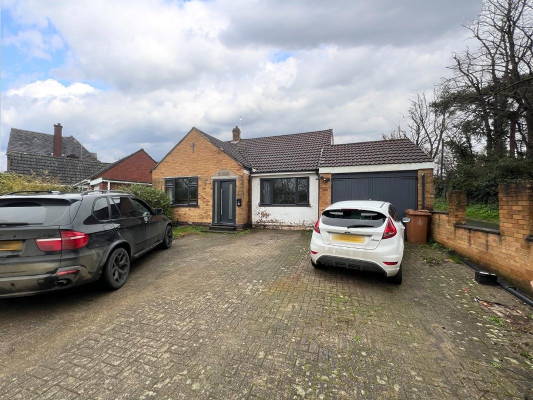 3 bedroom property for sale in Groby Road, Ratby, Leicestershire