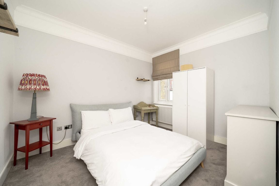 Jacksons 4 bedroom property for sale in Brudenell Road, Tooting £