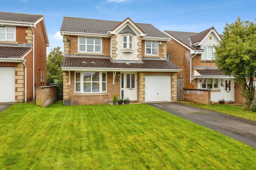 Foxgloves, Coulby Newham, Middlesbrough 4 bedroom detached house