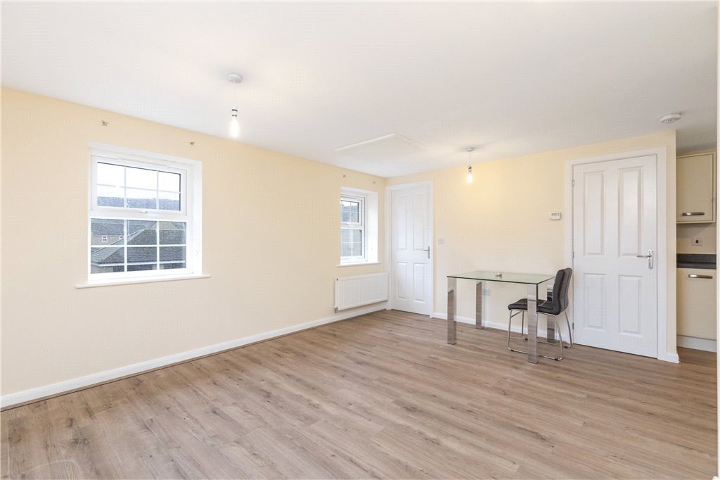 2 bedroom property for sale in Riverside Walk, Otley, West Yorkshire