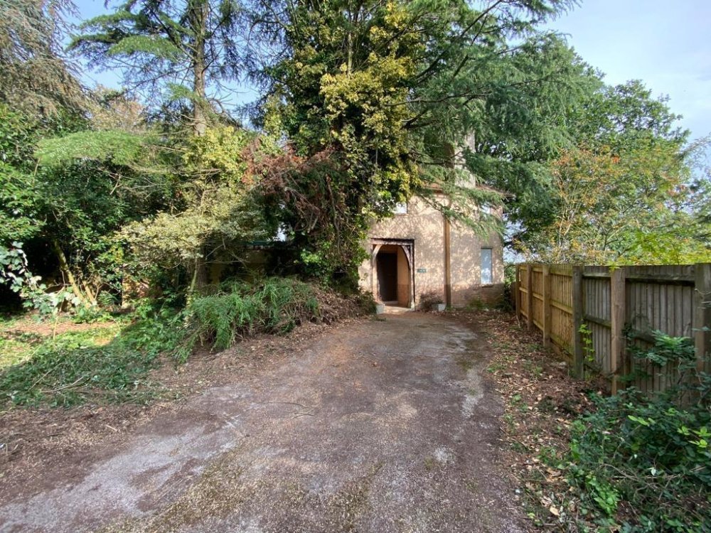 Stags 3 bedroom property for sale in Staplegrove, Taunton