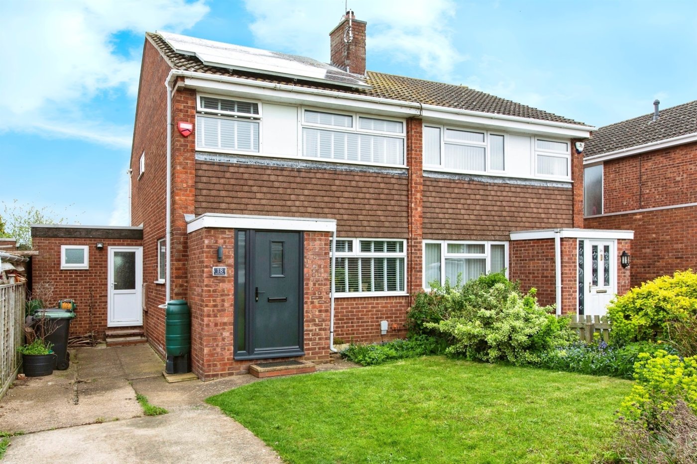 3 bedroom property for sale in Roman Way, Thrapston, Kettering £270,000