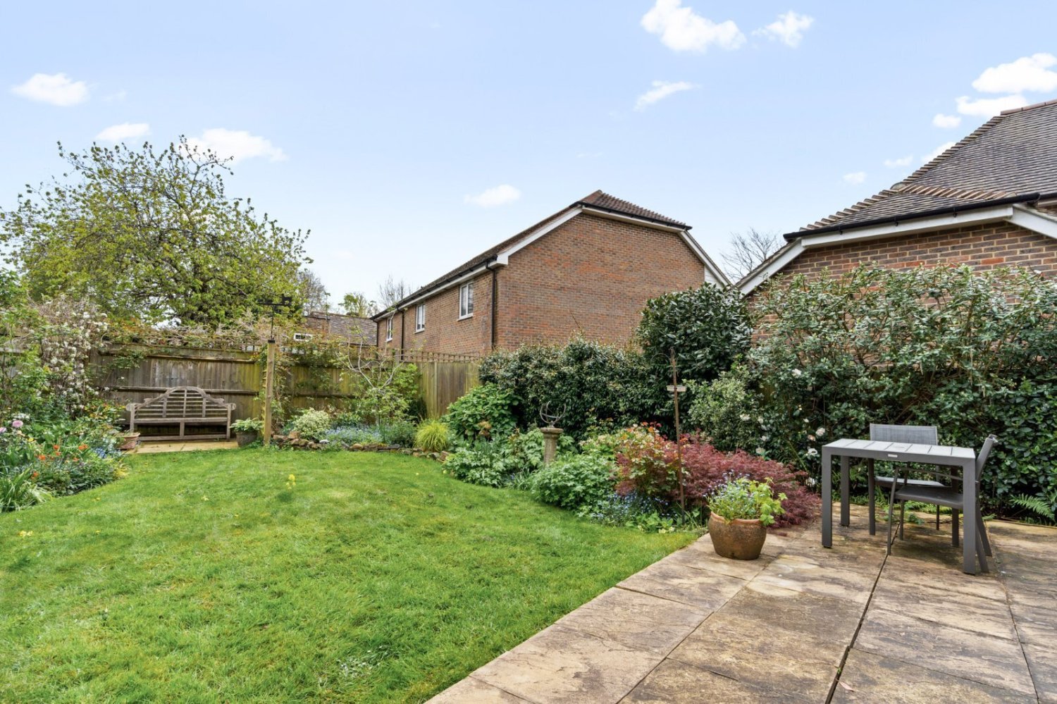 JacksonStops 5 bedroom property for sale in Park Farm Close