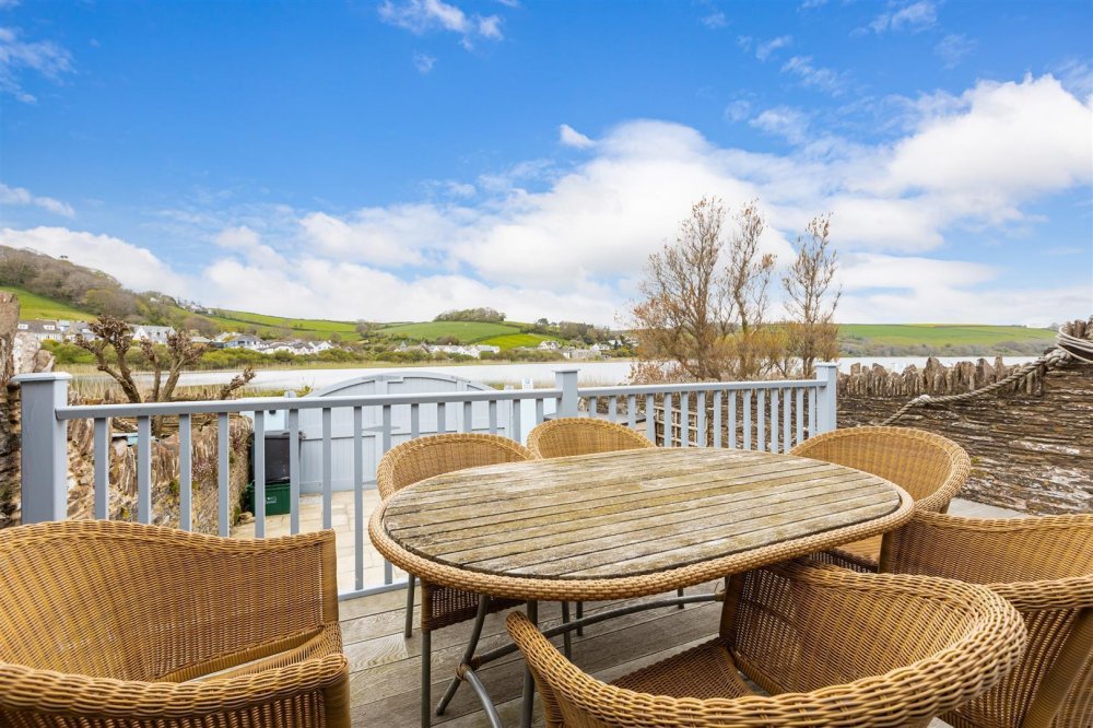 Stags 4 bedroom property for sale in Torcross, Kingsbridge