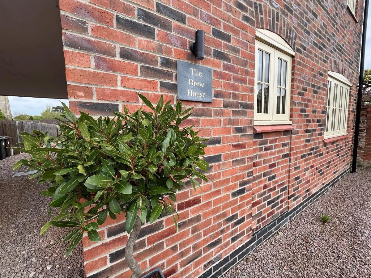 THE BREW HOUSE, DEVON LANE, BOTTESFORD