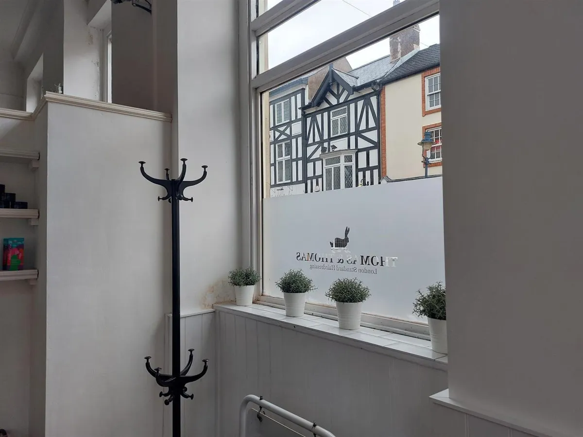 2 High street, Melton Mowbray LE13 OTR