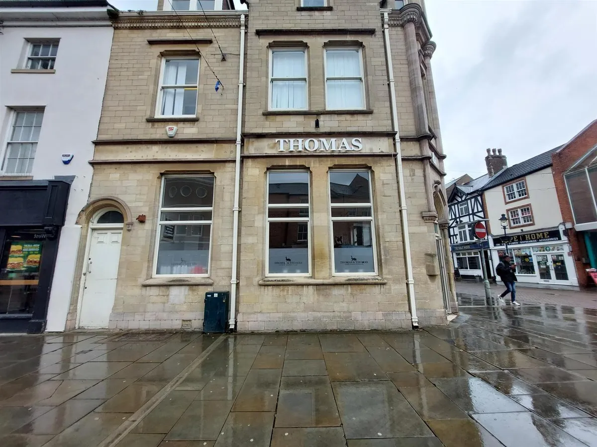 2 High street, Melton Mowbray LE13 OTR