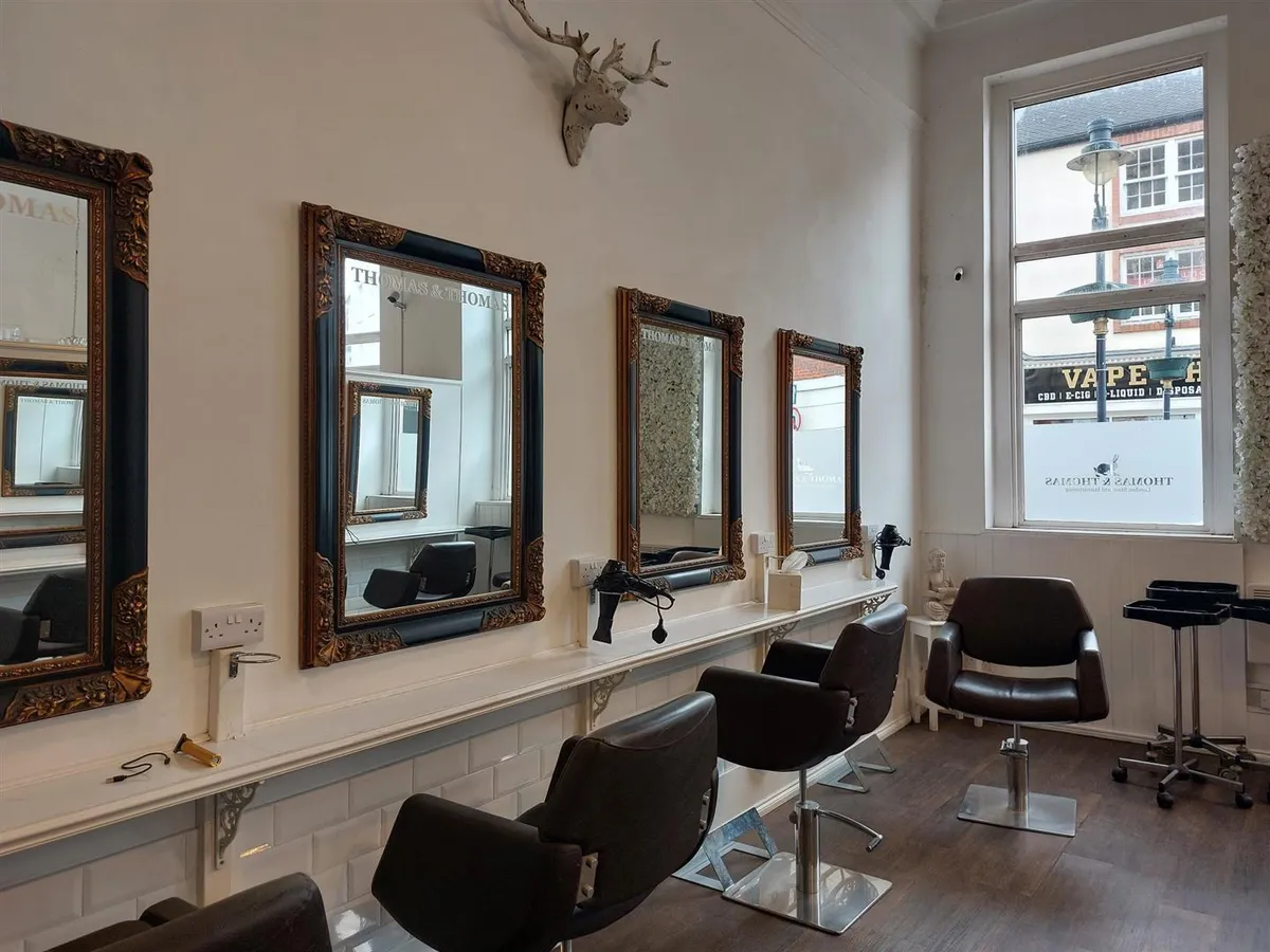2 High street, Melton Mowbray LE13 OTR
