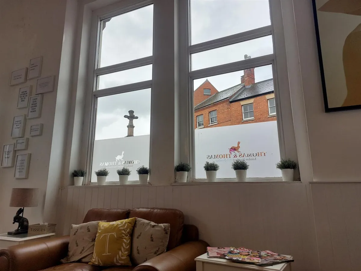 2 High street, Melton Mowbray LE13 OTR