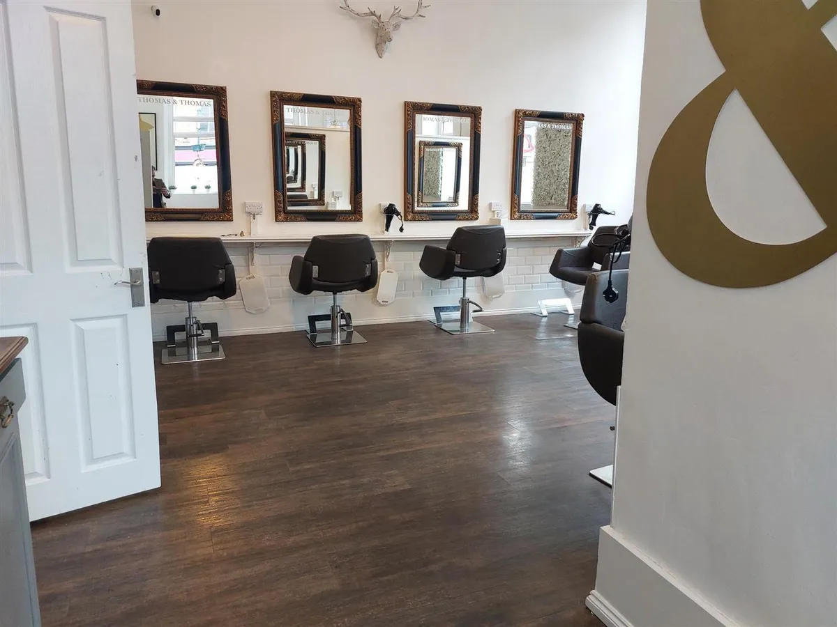 2 High street, Melton Mowbray LE13 OTR