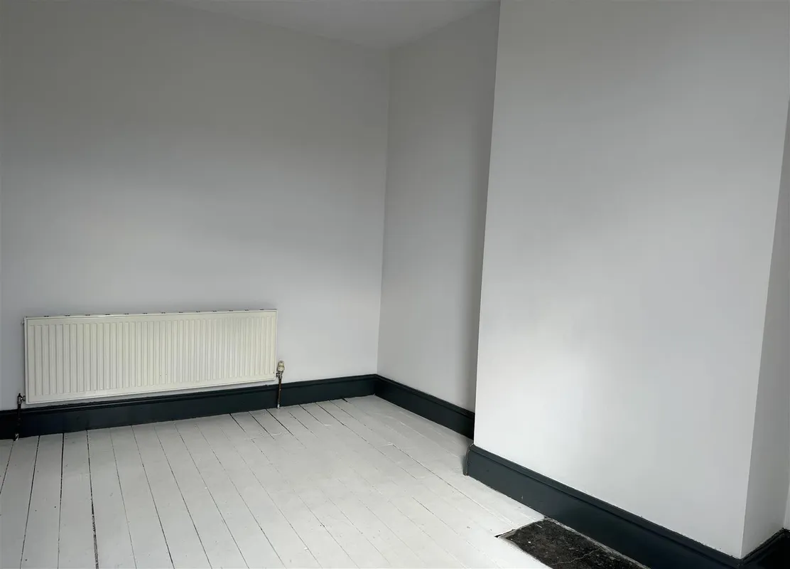 Woodville Avenue, Horsforth, LS18
